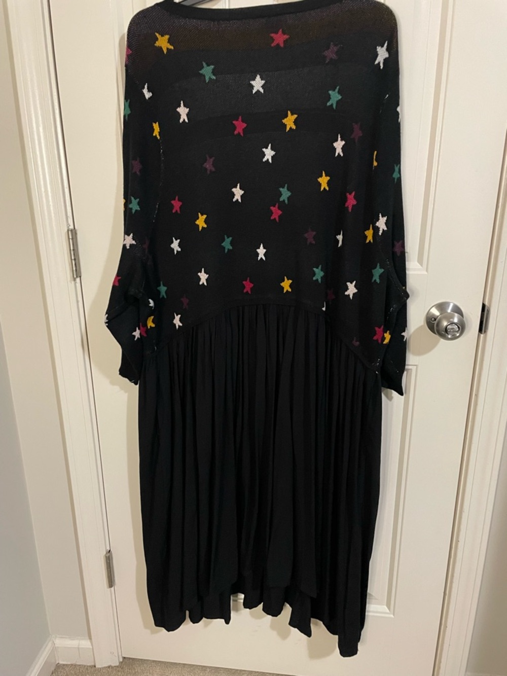 torrid Black Midi Dress with Multicolor Star Print - Picture 4 of 4